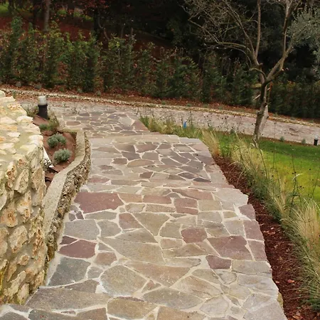 Bed & Breakfast Jasmine 4*