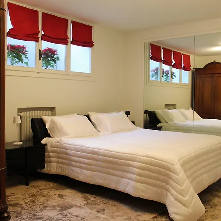 Jasmine Bed & Breakfast 4*