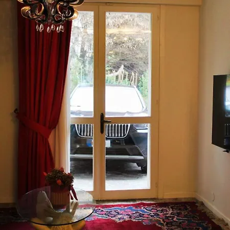 Jasmine Bed and Breakfast 4*