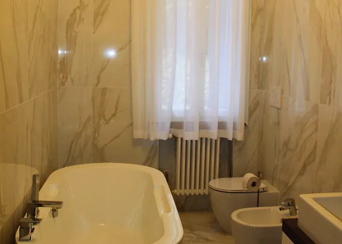 Jasmine Bed & Breakfast 4*